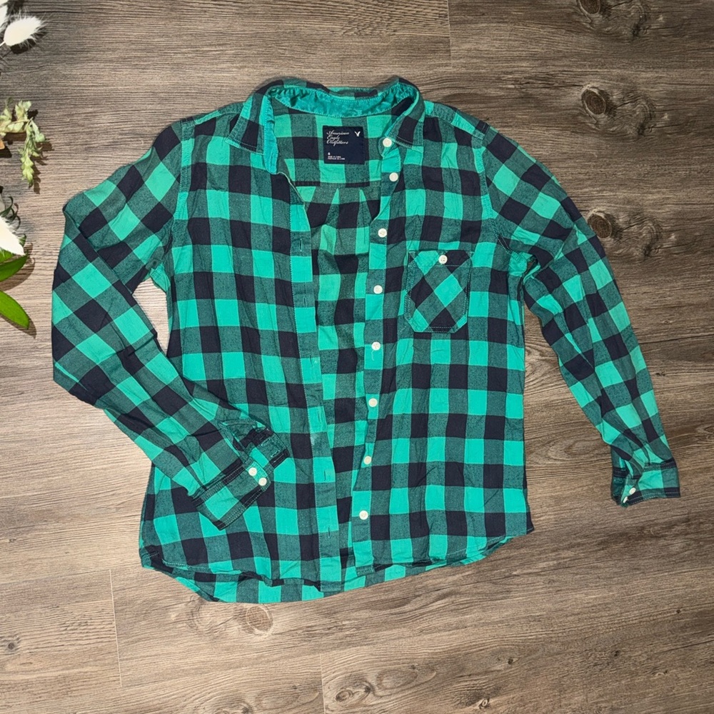American Eagle Green Plaid Flannel